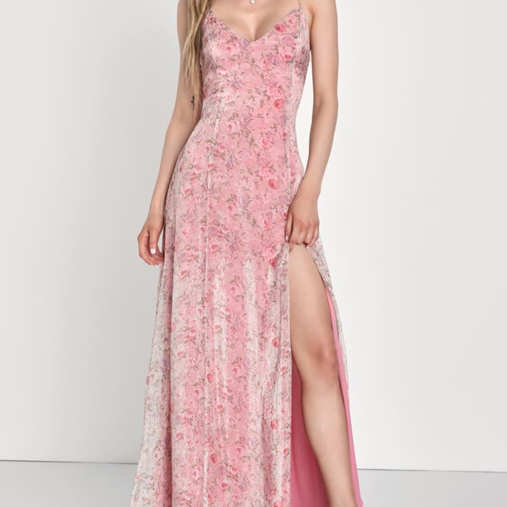 Lulu's Pink Sleeveless Sweetheart Slit Gown